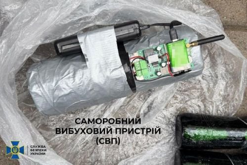 Саморобний вибуховий пристрій, який агент заклав під автобус